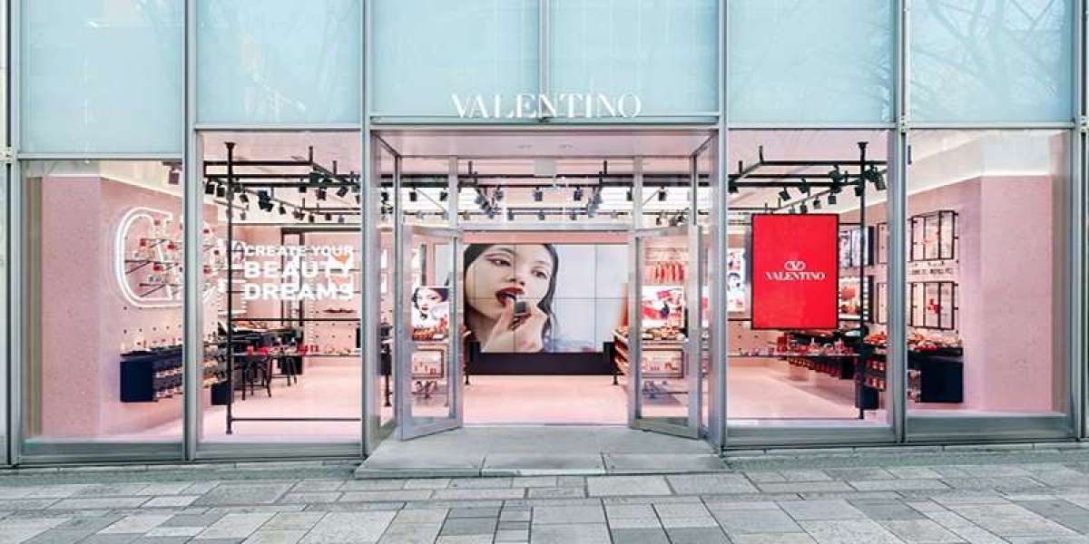 Valentino Sale to shop in stores and online