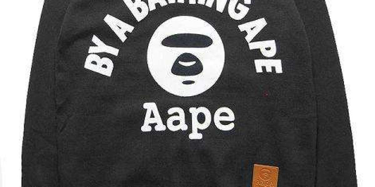 AAPE與BAPE：潮流雙雄，引領時尚新風潮