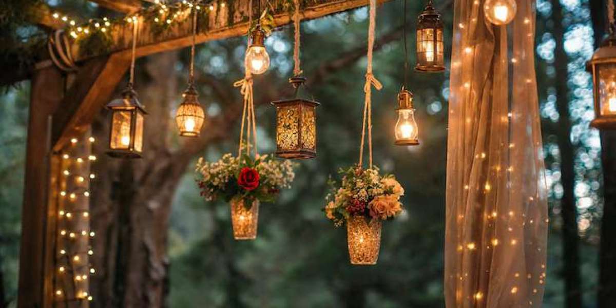 Must-Have Props Rentals for Outdoor Weddings