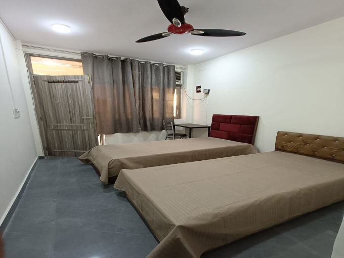 Best Paying Guest in South Delhi, Delhi